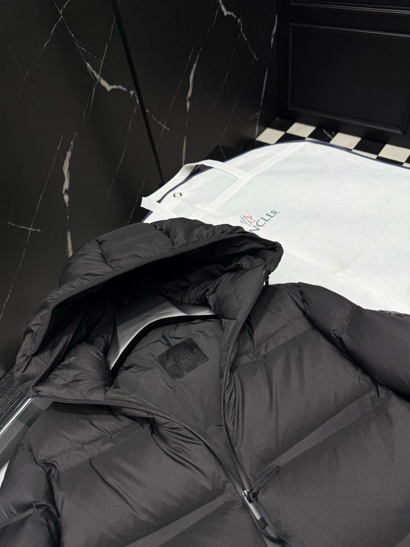 wg.luxury-- 7o9385r Down jacket white duck down item:E-F501J1033H